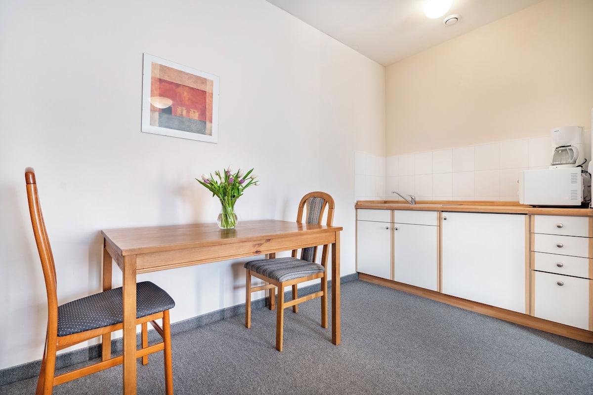 Senior Suite | 1 bedroom, free WiFi