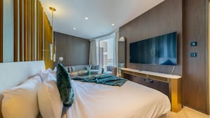 Apartment - DXB - Five - 40608 - PJ (Dubai)