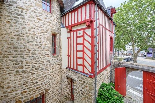 Althidis - Bel appt duplex sur le port de Vannes