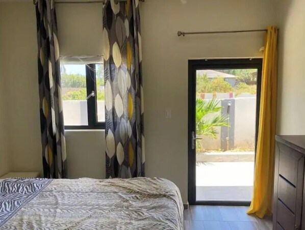 2 bedrooms, bed sheets
