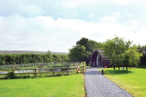 Exterior - Ocean View 6 - 1 Bed Pod - Llanrhidian (Swansea)