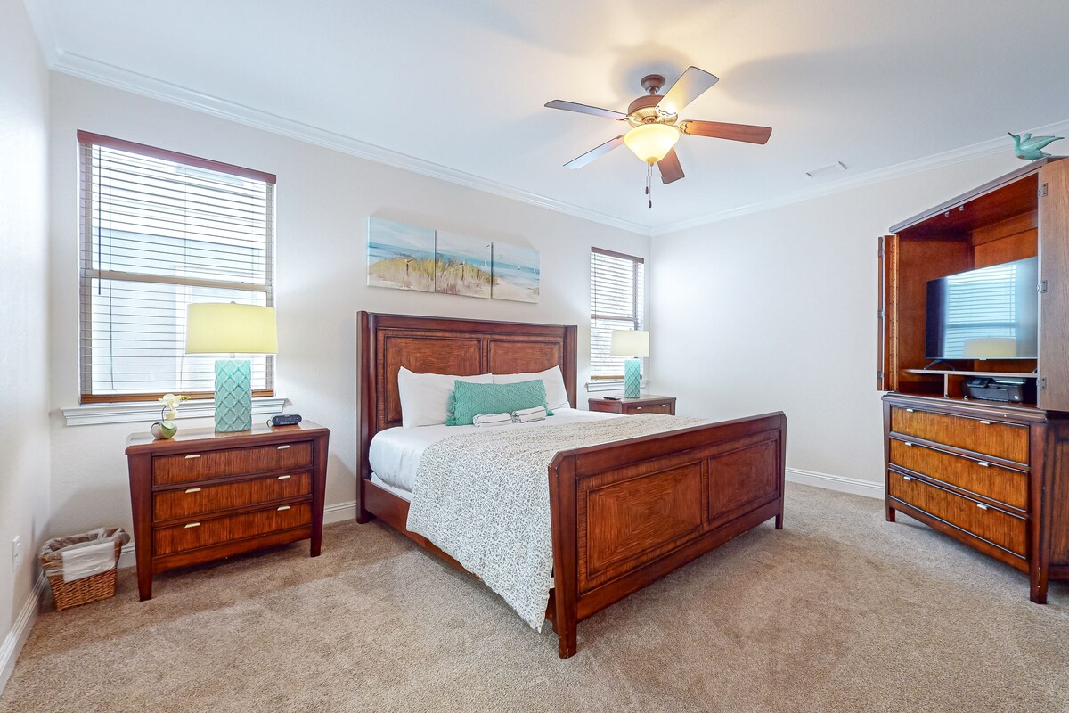 Photo 10 of Waterfront home near the beach with lagoon-style pool & lanais - dog-friendly