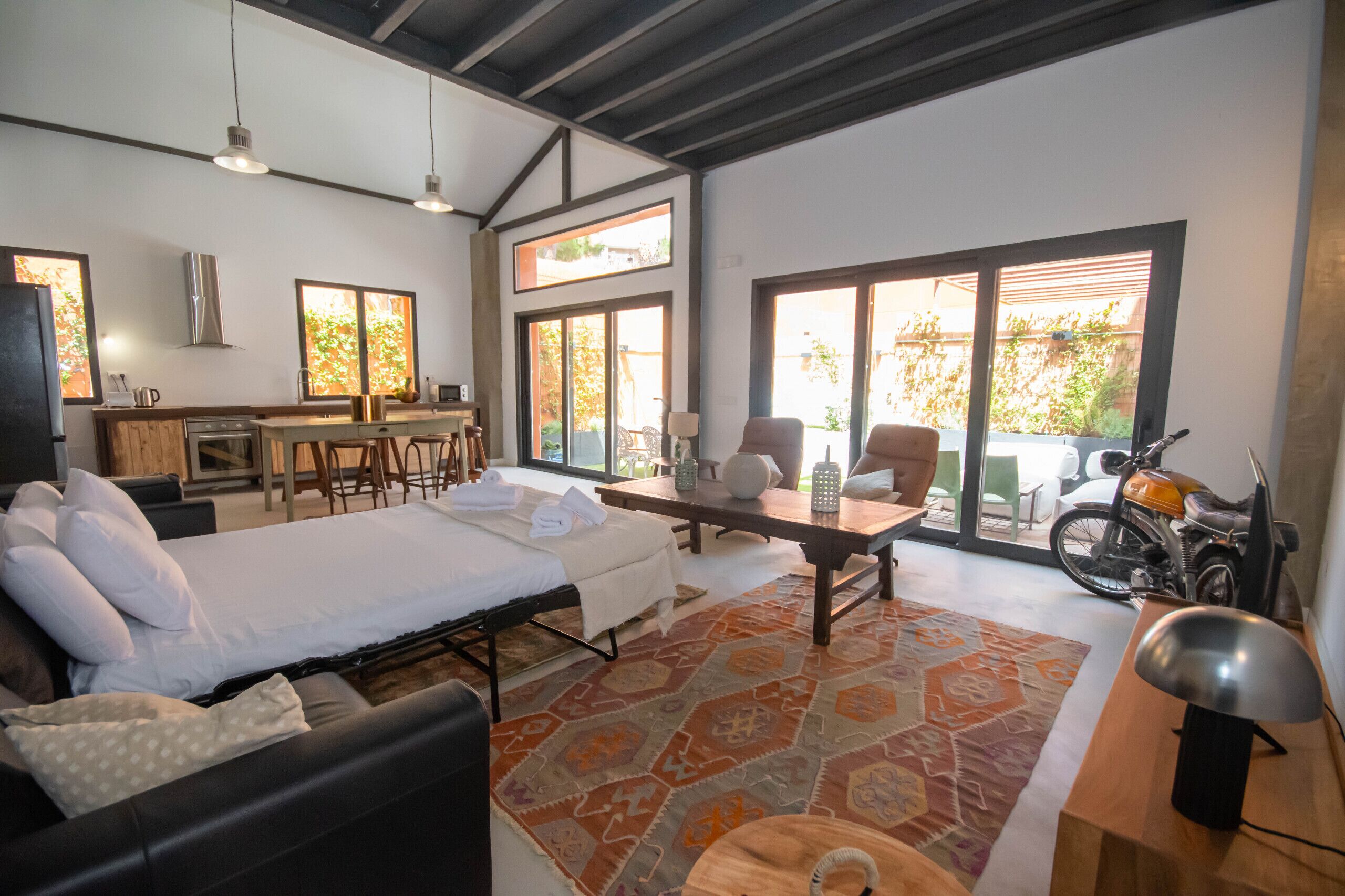 1 chambre, fer et planche à repasser, Wi-Fi gratuit