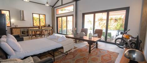 1 chambre, fer et planche à repasser, Wi-Fi gratuit