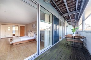 1 chambre, fer et planche Ă repasser, Wi-Fi gratuit, draps fournis