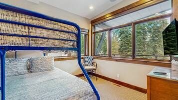 2 chambres, fer et planche Ă repasser, accĂšs Internet, draps fournis