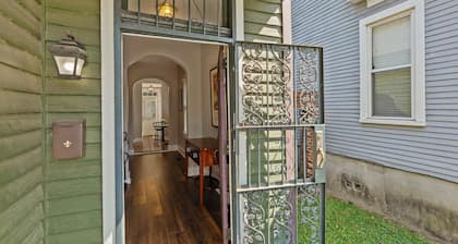 Bungalow ON Overton Square