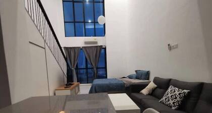 Superview Duplex with WiFi & Netflix