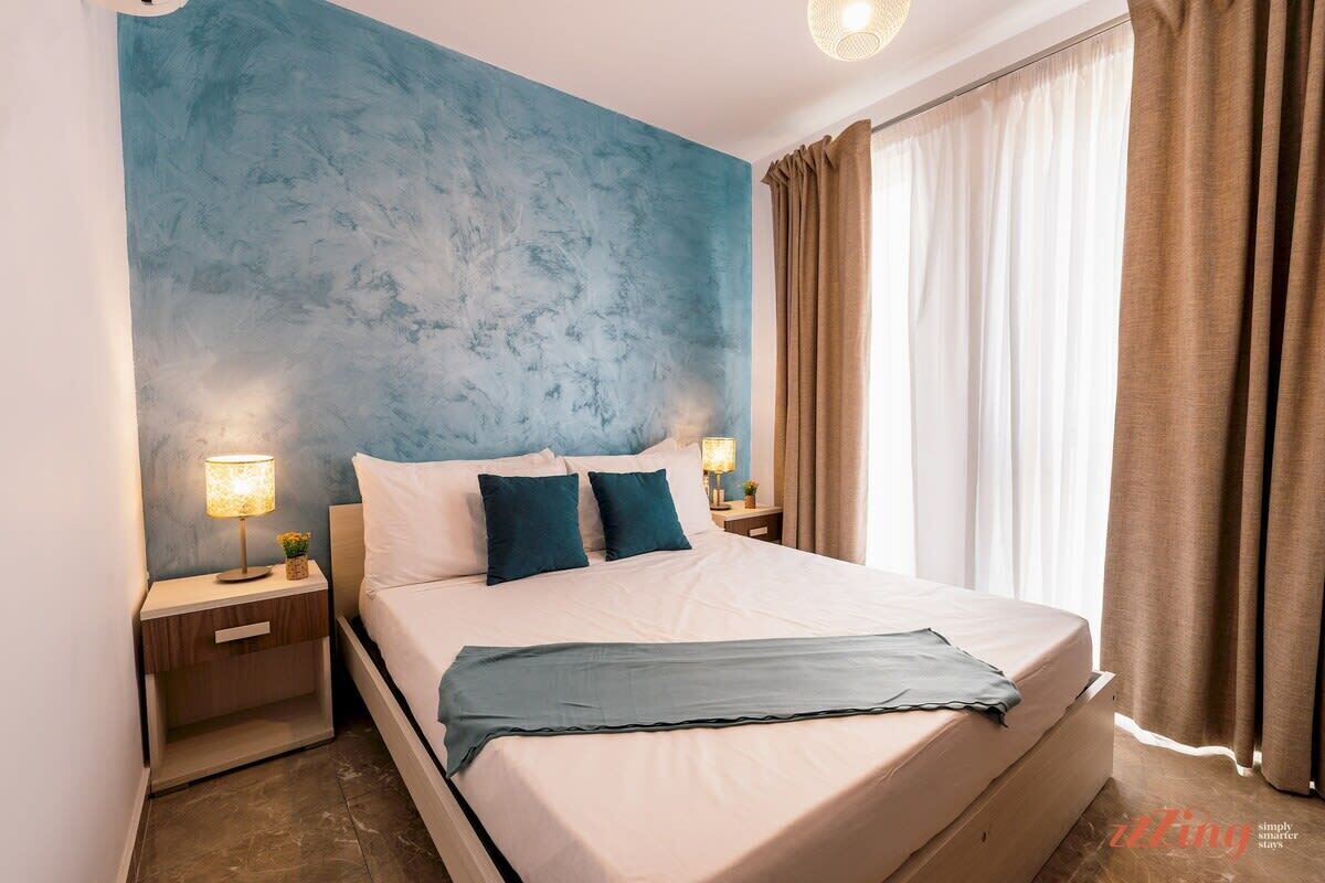 2 bedrooms, iron/ironing board