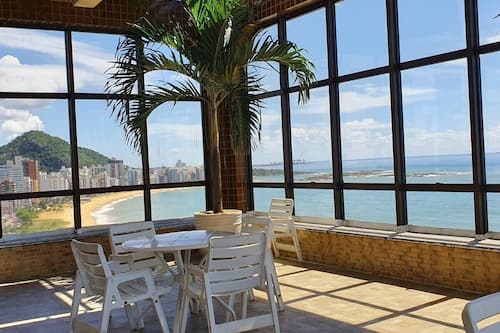 Apartment | Outdoor dining