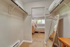 3 間睡房、熨斗/熨衫板、Wi-Fi