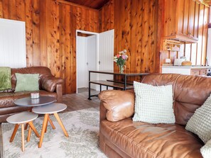 Living area - Chalet 2 (Machynlleth)