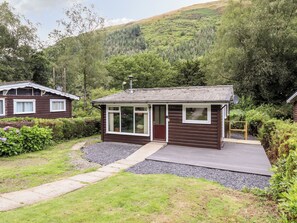 Exterior - Chalet 2 (Machynlleth)