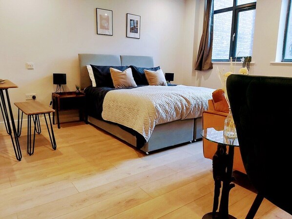 1 bedroom, iron/ironing board, bed sheets