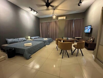 Vertex Studio Wi-Fi & Netflix