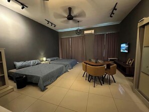 1 bedroom - Vertex Studio Wi-Fi & Netflix (Cyberjaya)