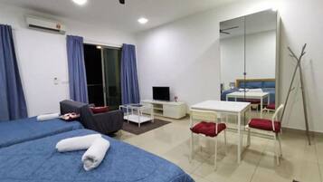 1 bedroom, iron/ironing board, free WiFi, bed sheets