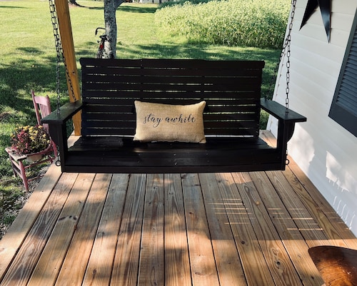 Cozy Sunset Cottage on the family farm near Cave Run Lake and Morehead State 