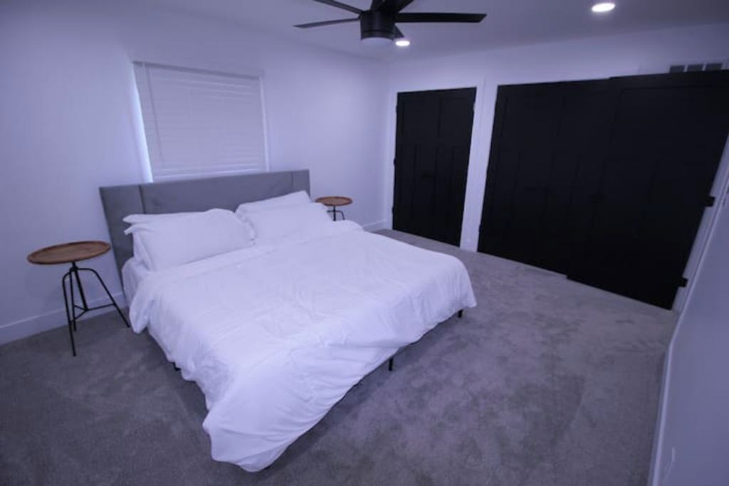 5 多间卧室、旅行婴儿床、上网接入