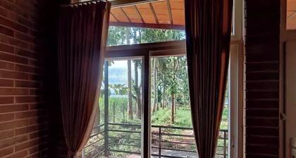 Kabini Lakeside Earthern Cottages Farmstay Rustic