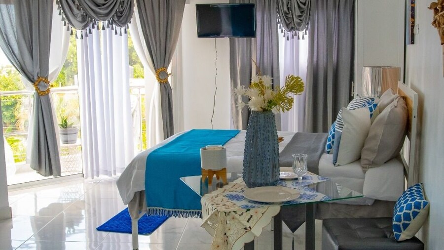 Royal Terrace PRINCE III