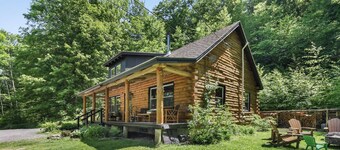 Modern Cabin Near Tanglewood 