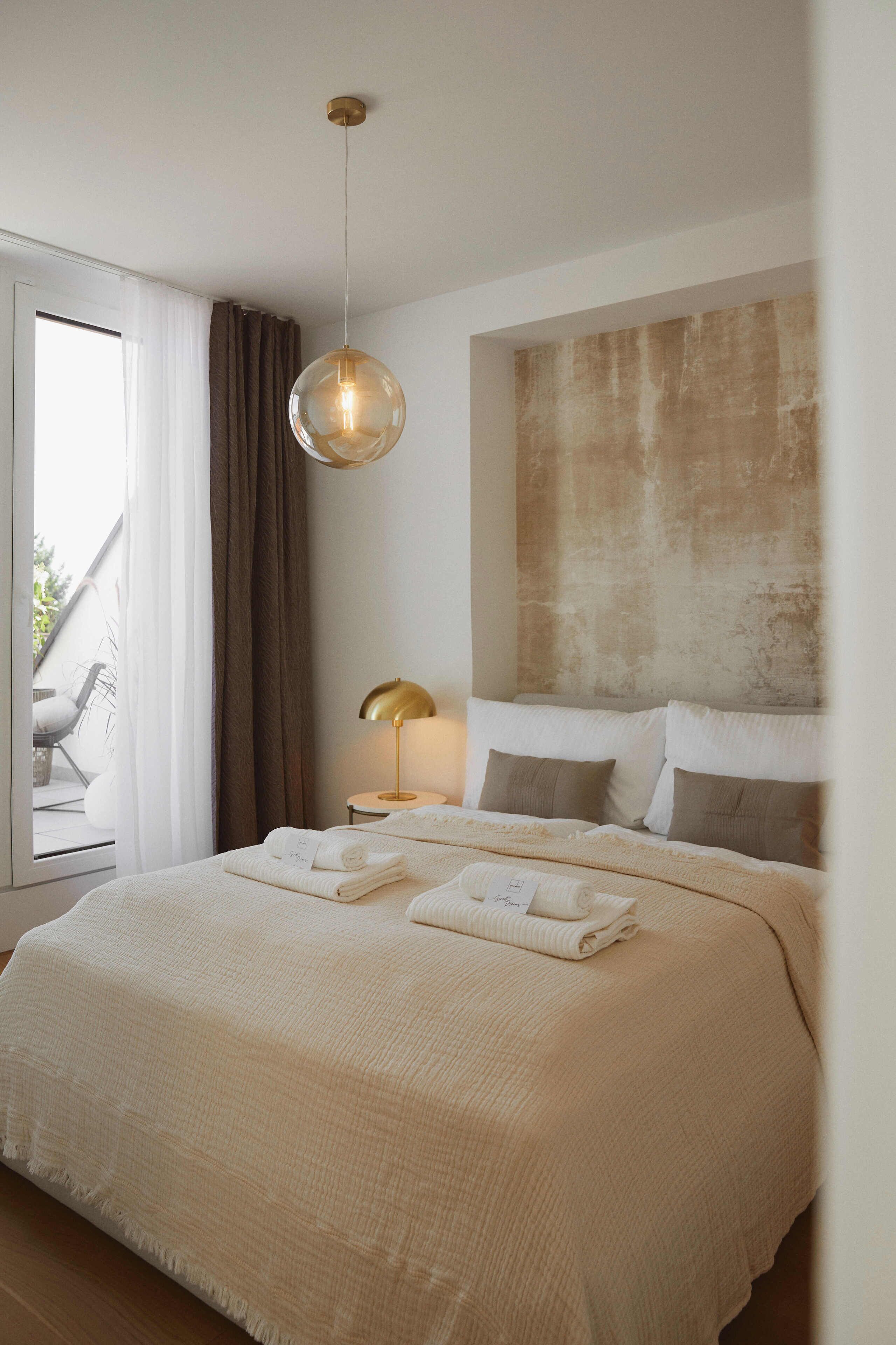 Panoramic Penthouse (Penthouse Dream above Vienna) | In-room safe, individually decorated, individually furnished