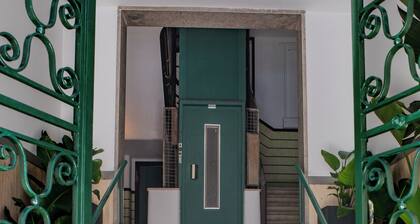 Succeed Campo Pequeno Suites