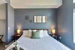 1 bedroom, iron/ironing board, WiFi, bed sheets