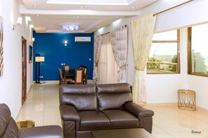 Living area - Résidence Loumia Residency (Douala)