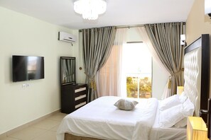 Apartament clàssic | 1 dormitori, caixa forta a l'habitació i cortines opaques