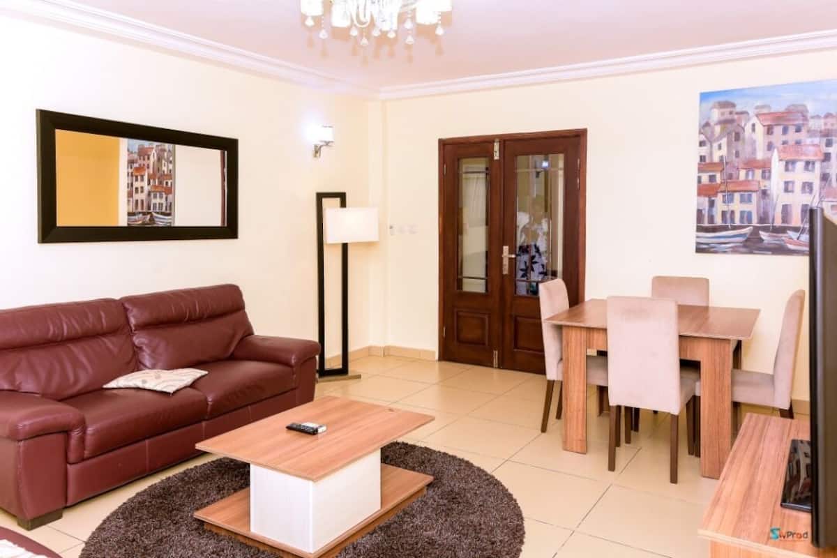 Stunning Classic Apartment With View image