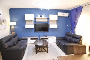 Elite Duplex | Living area - Résidence Loumia Residency (Douala)