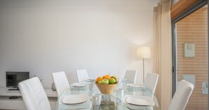 Dining - #154 V2 Vila Branca 54 by Home Holidays (Albufeira)