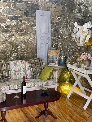 كوخ - عدة أسرّة | المنشأة من الداخل