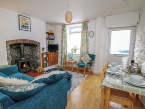 Living area - Rowan Cottage (Builth Wells)