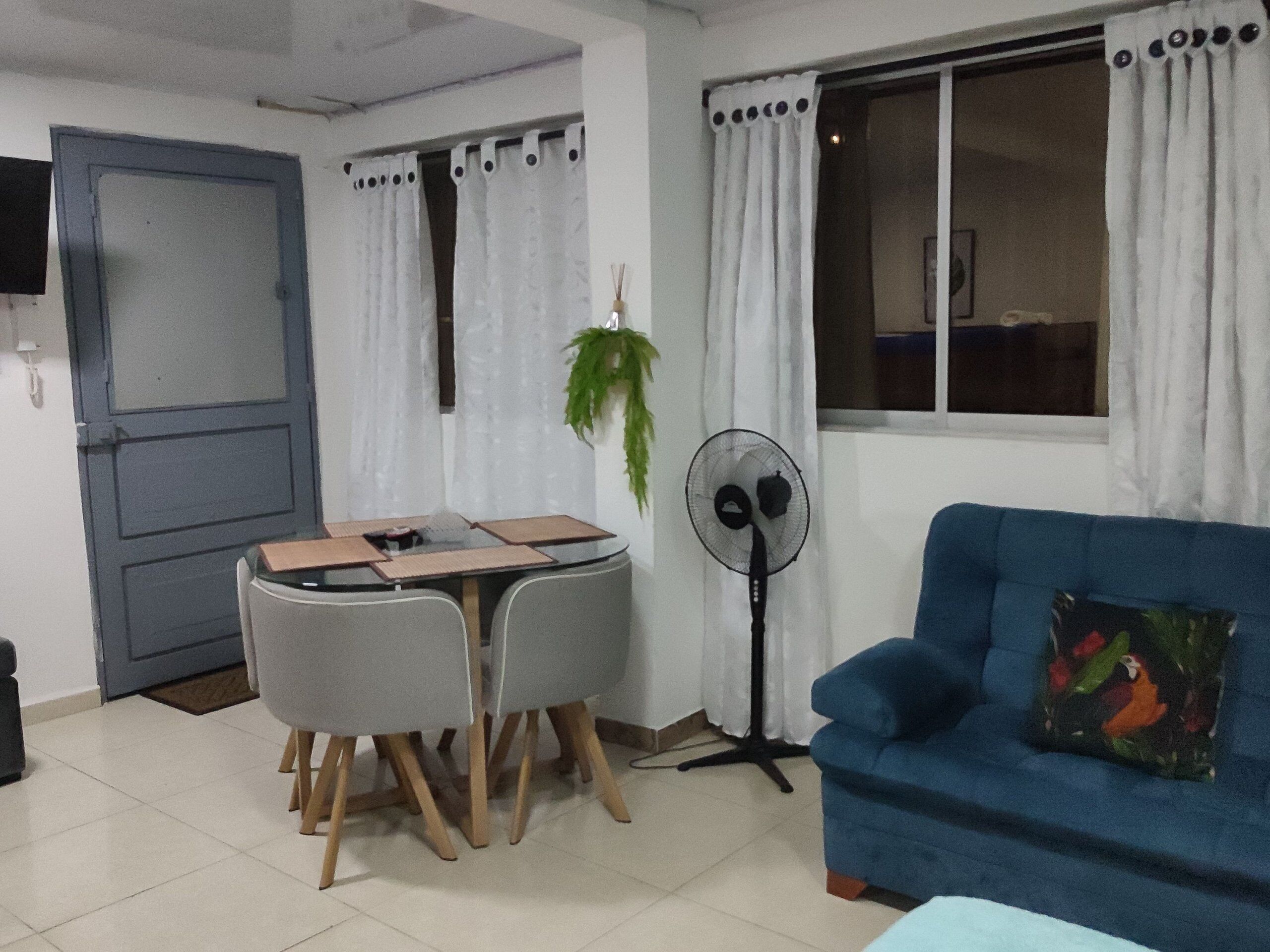 Basic Studio | Interior