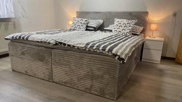 Wifi gratis y ropa de cama