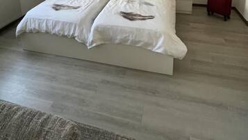 Wifi gratis y ropa de cama