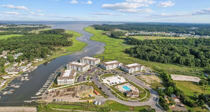 On Your Mark, Get Set, ... RELAX - Lewes/Rehoboth condo for rent