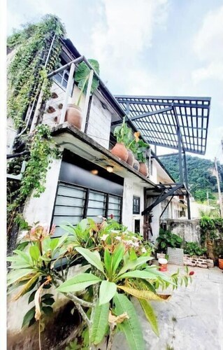 IPOH CONCRETE VILLA 12pax rugged.vintage狂野复古.精品民宿