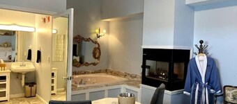Farm Country Estate - Double whirlpools, Private Entrances, Panor 