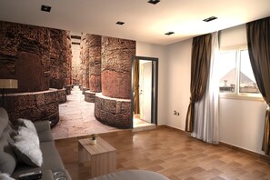 جناح ملكي - بشرفة - منظر للمدينة | غرفة المعيشة | تلفزيون ذكي بحجم 41-بوصة يعرض قنوات فضائية