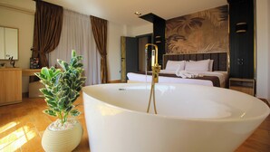 Suite Royale, balcon, vue ville