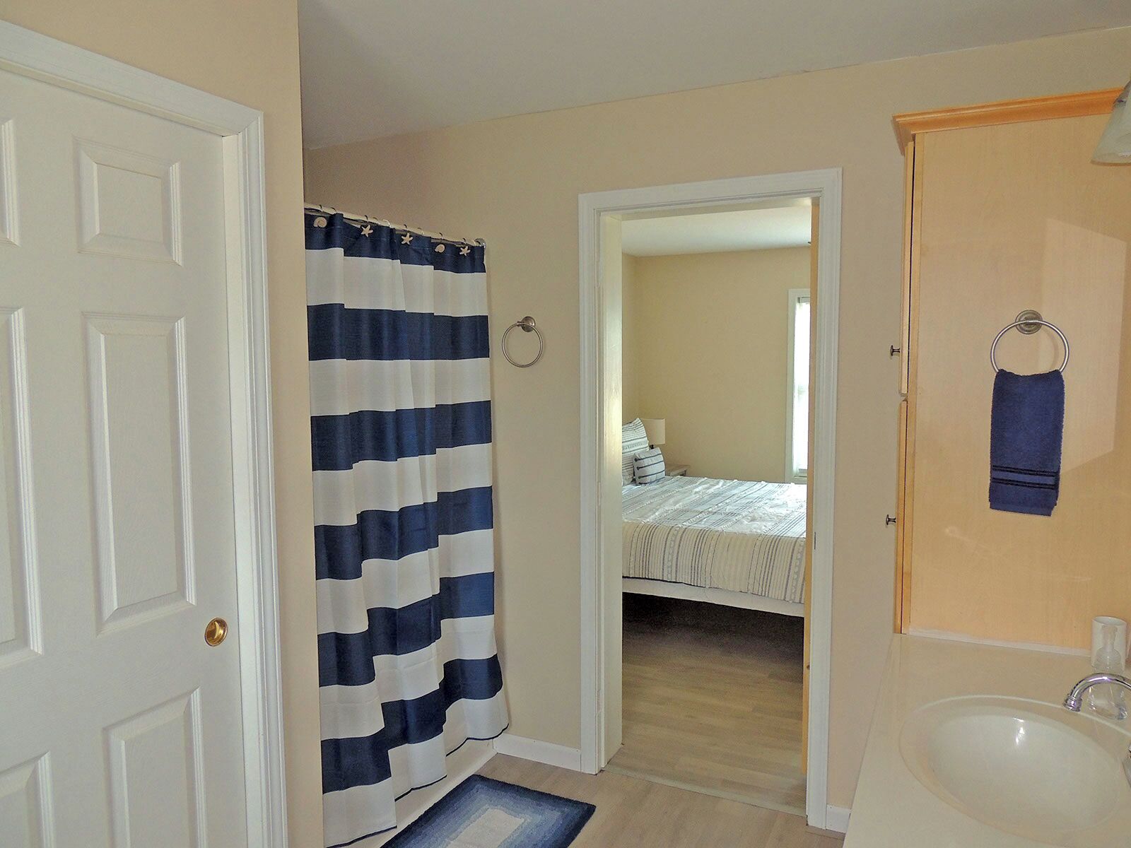 3 chambres, Wi-Fi gratuit, draps fournis