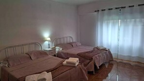 2 dormitorios, tabla de planchar con plancha, wifi y ropa de cama
