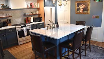 Family Suite | Private kitchen
