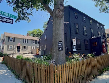 Silsbee's by Daniels House