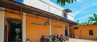 Hotel O Mandiri Inn