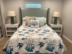 2 habitaciones, escritorio, tabla de planchar con plancha y wifi gratis 